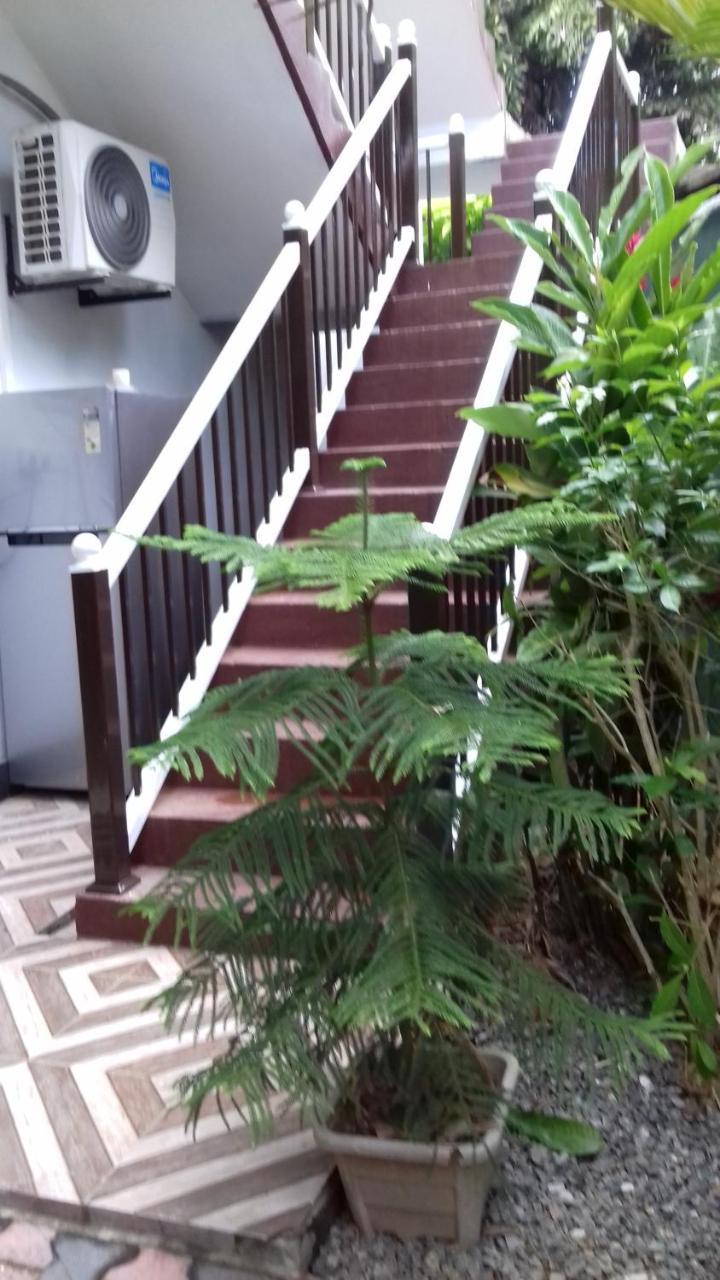Rainbow Guest House ฮิกคาดูวา ภายนอก รูปภาพ