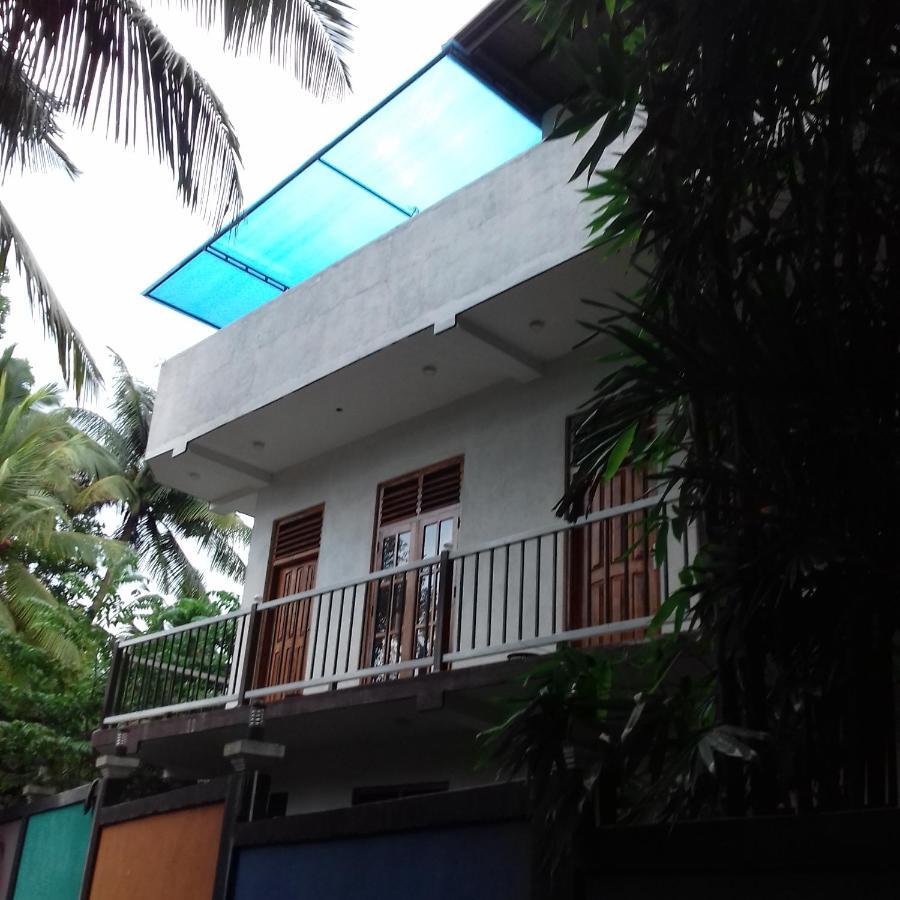 Rainbow Guest House ฮิกคาดูวา ภายนอก รูปภาพ